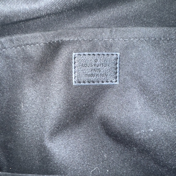 Louis Vuitton Palm Springs MM Backpack - Picture 8 of 9